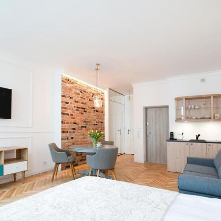 Kopernika Apart Apartment Stary Toruń Екстериор снимка